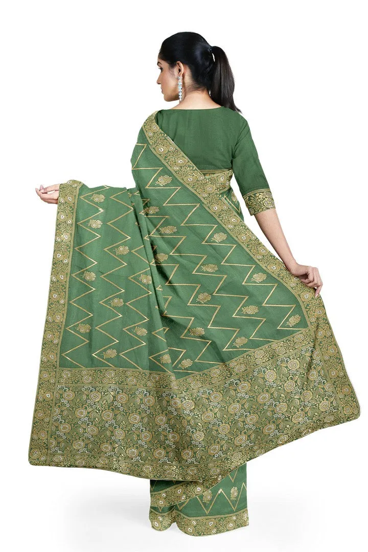 Beautiful Banarasi silk saree with zig-zag weave design