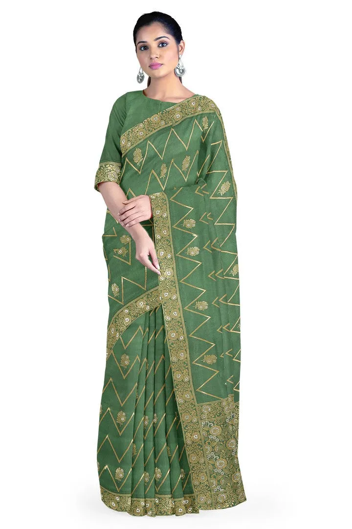 Beautiful Banarasi silk saree with zig-zag weave design