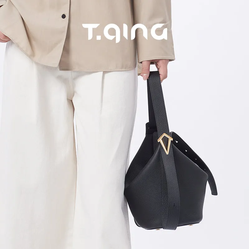 Ease Leather Shoulder Bucket Bag