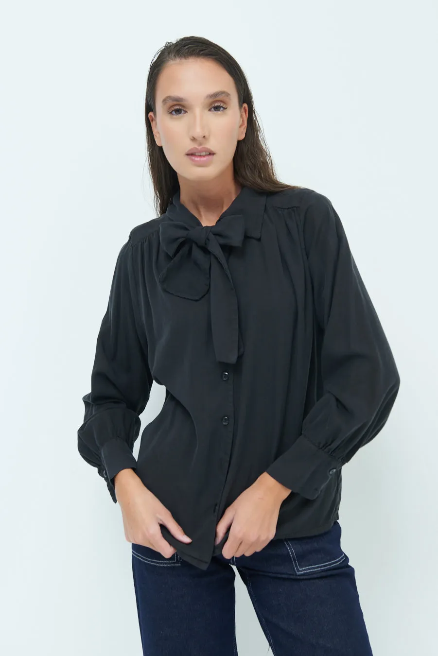 Elegant blouse with bow-tie detail wholesale