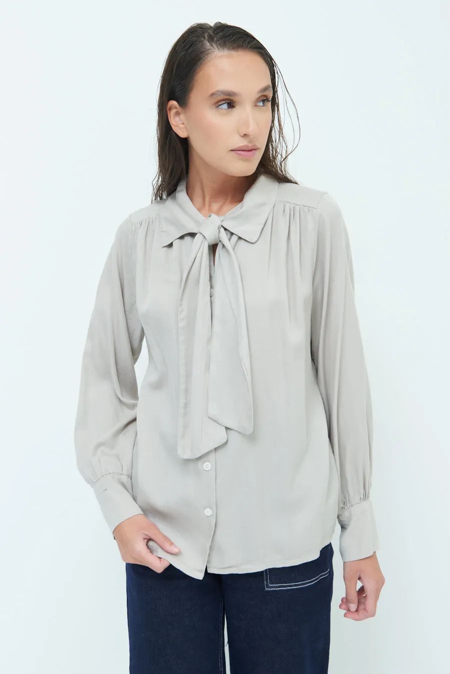 Elegant blouse with bow-tie detail wholesale