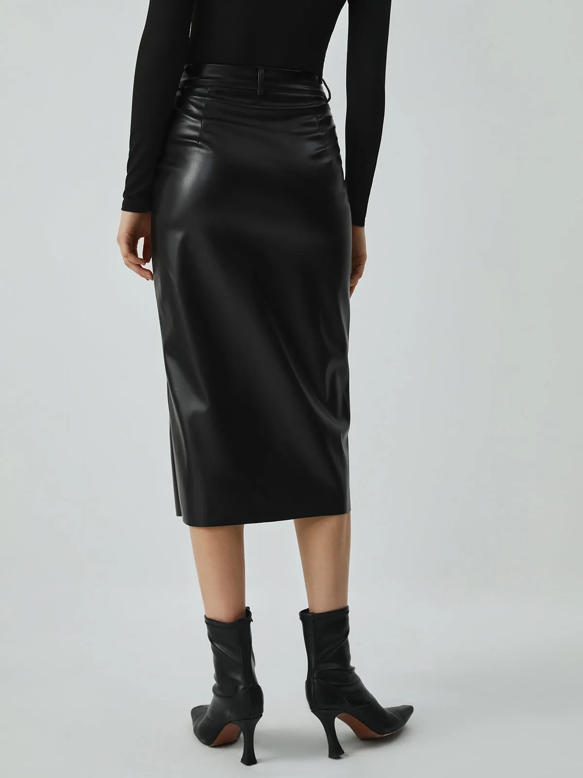 Faux Leather Graceful Pockets Midi Skirt