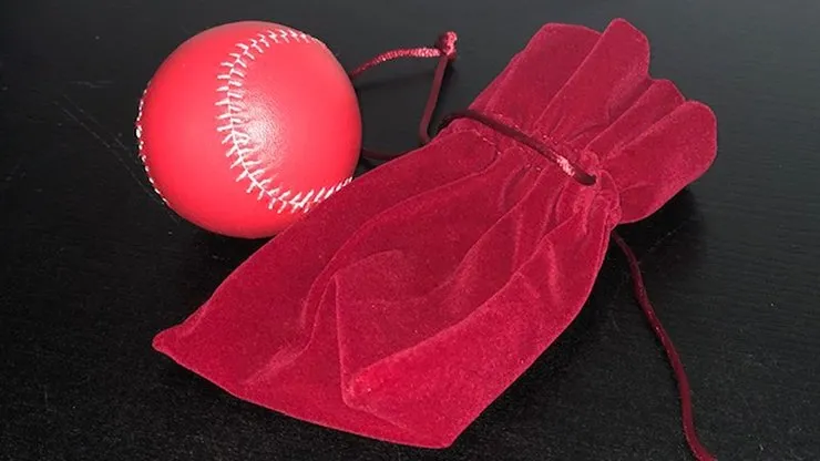 Final Load Ball Leather (5.7 cm Red) by Leo Smetsers - Trick