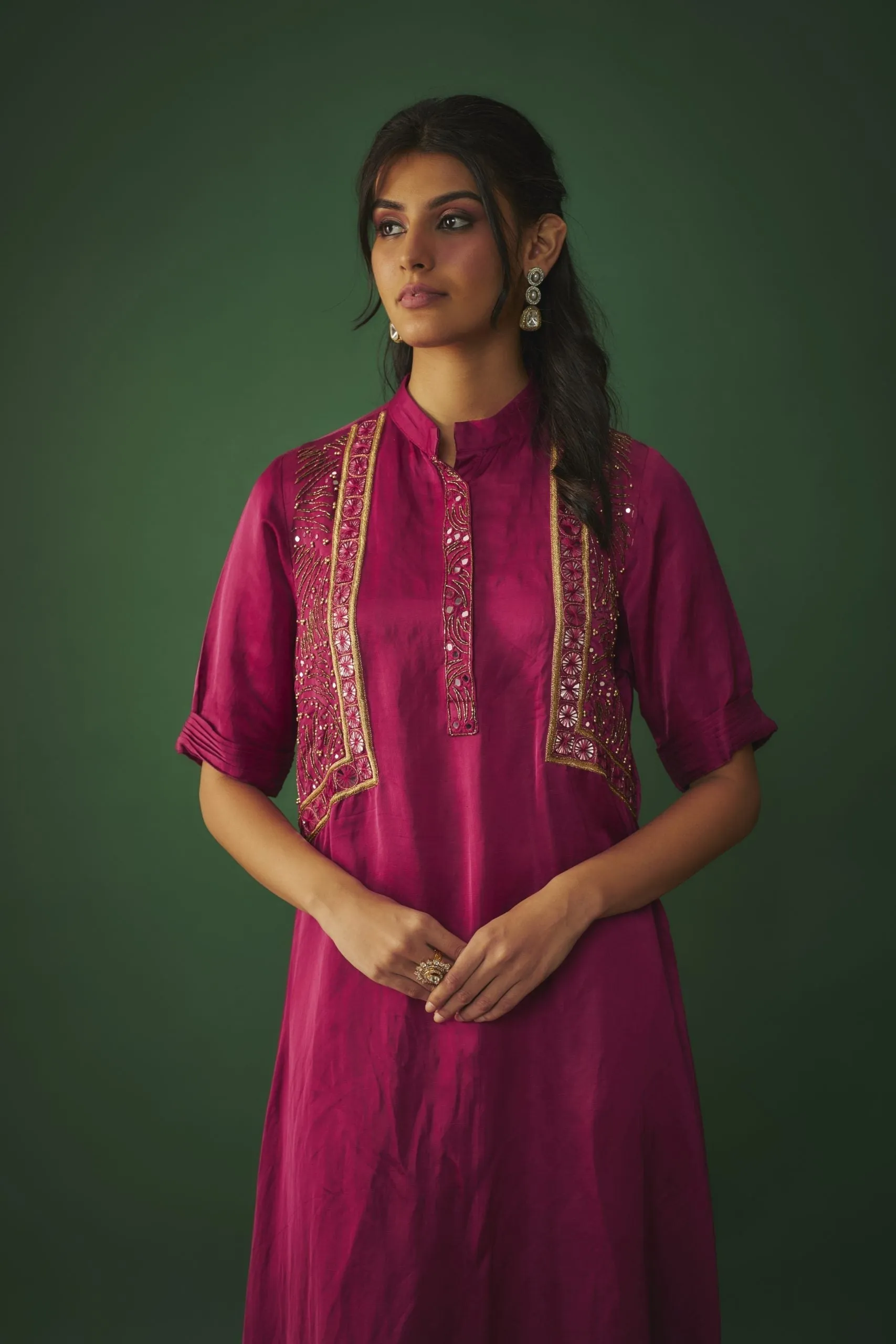 MAGENTA PINK MIRROR EMBROIDERED KURTA AND PANTS SET