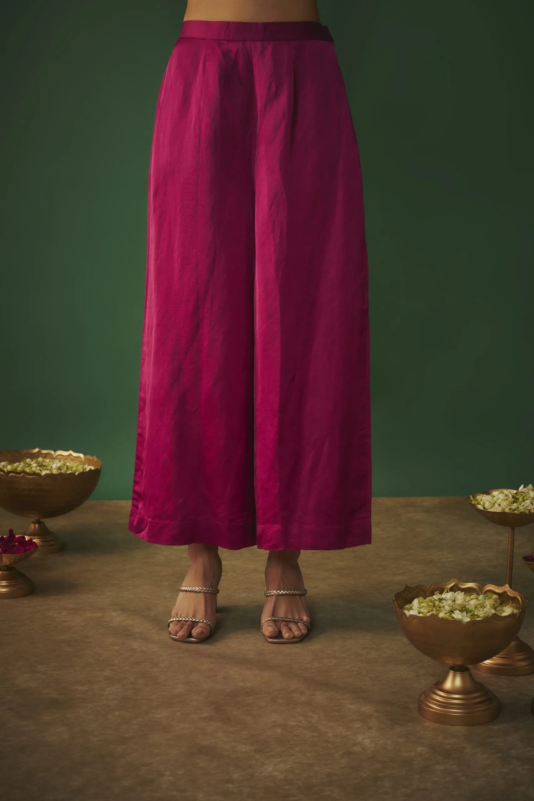 MAGENTA PINK MIRROR EMBROIDERED KURTA AND PANTS SET