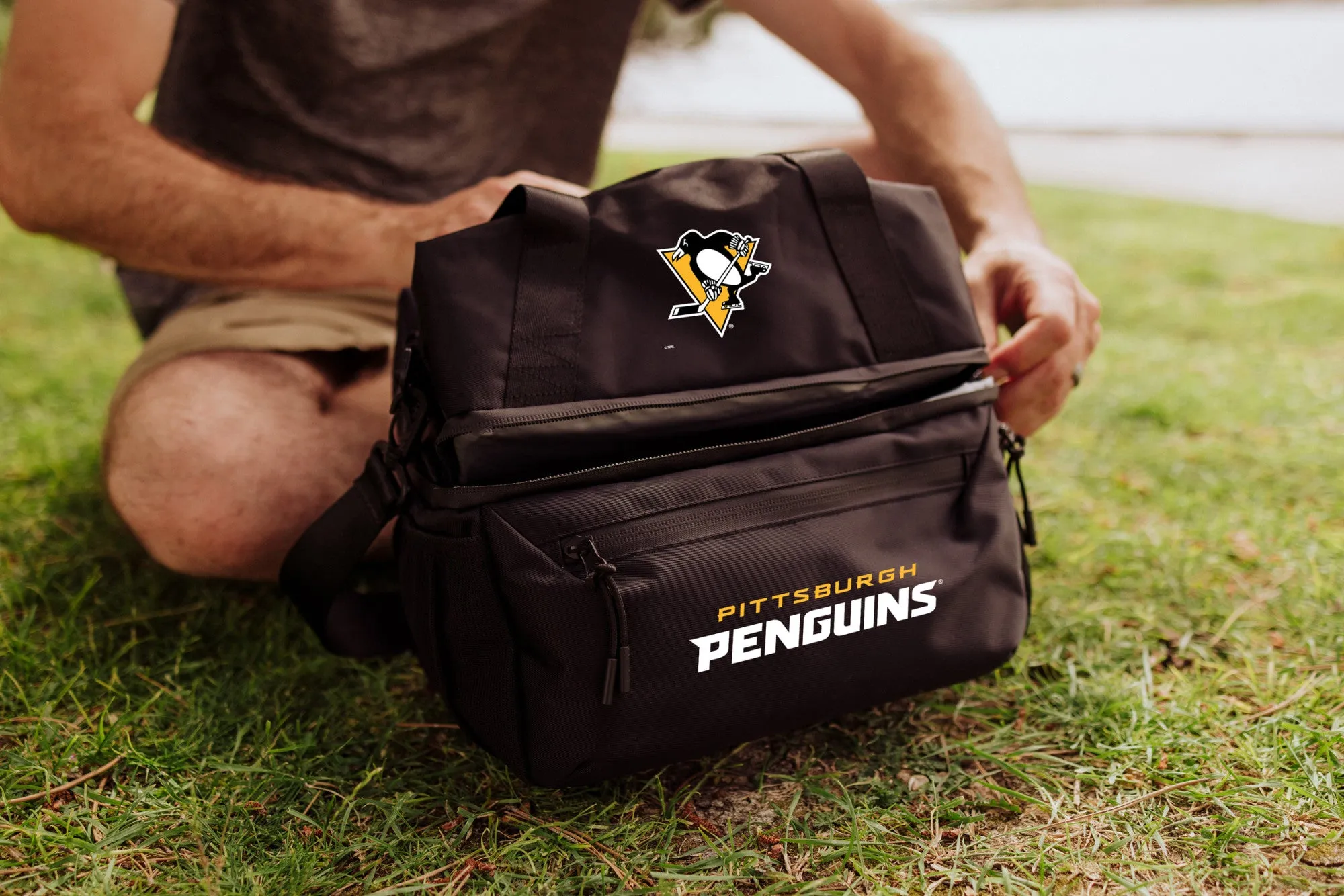 Pittsburgh Penguins - Tarana Lunch Bag Cooler with Utensils