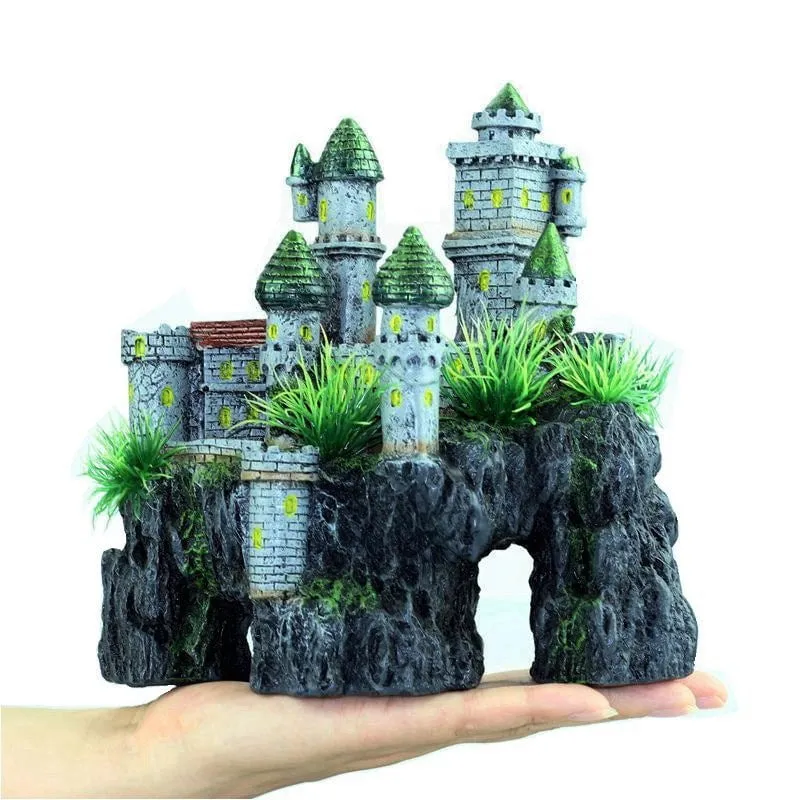 RQ596 Castle House Aquarium Decoration 18x10x19cm