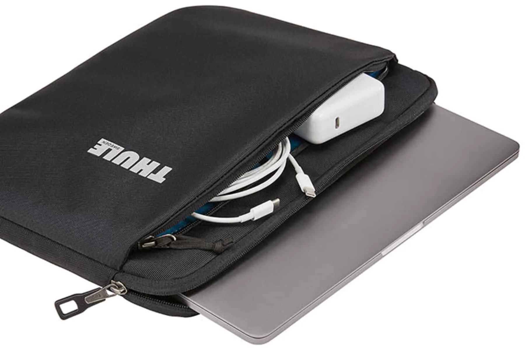 Thule Subterra MacBook® Sleeve 13" | Black